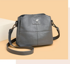 Bolsa Pequena em Couro  - Kaila