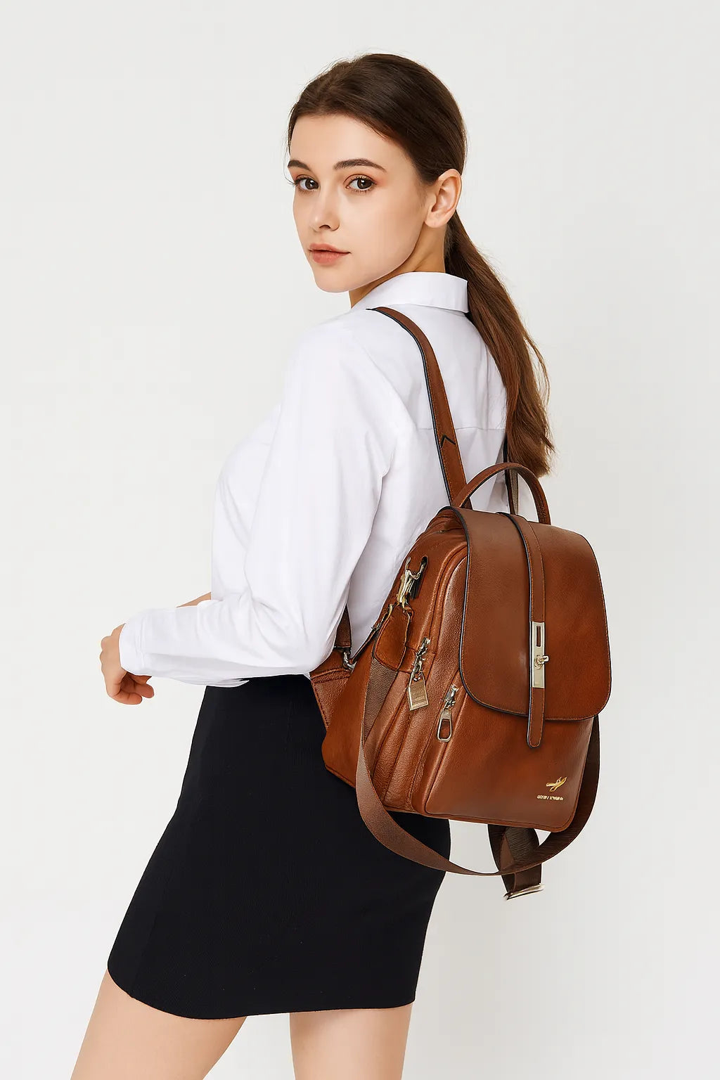 Mochila Feminina Legítimo Couro - Serene