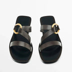 Sandália Rasteira Argola de Metal