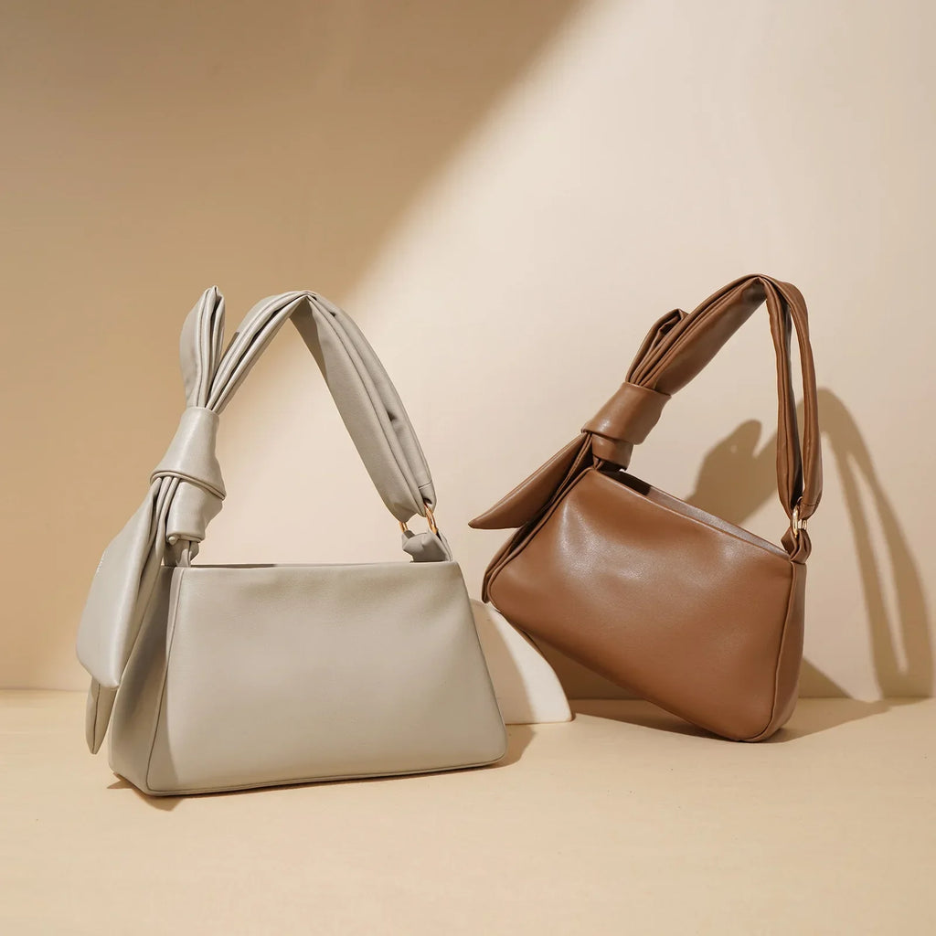 Bolsa Legítimo Couro Tiracolo Laço Hilda