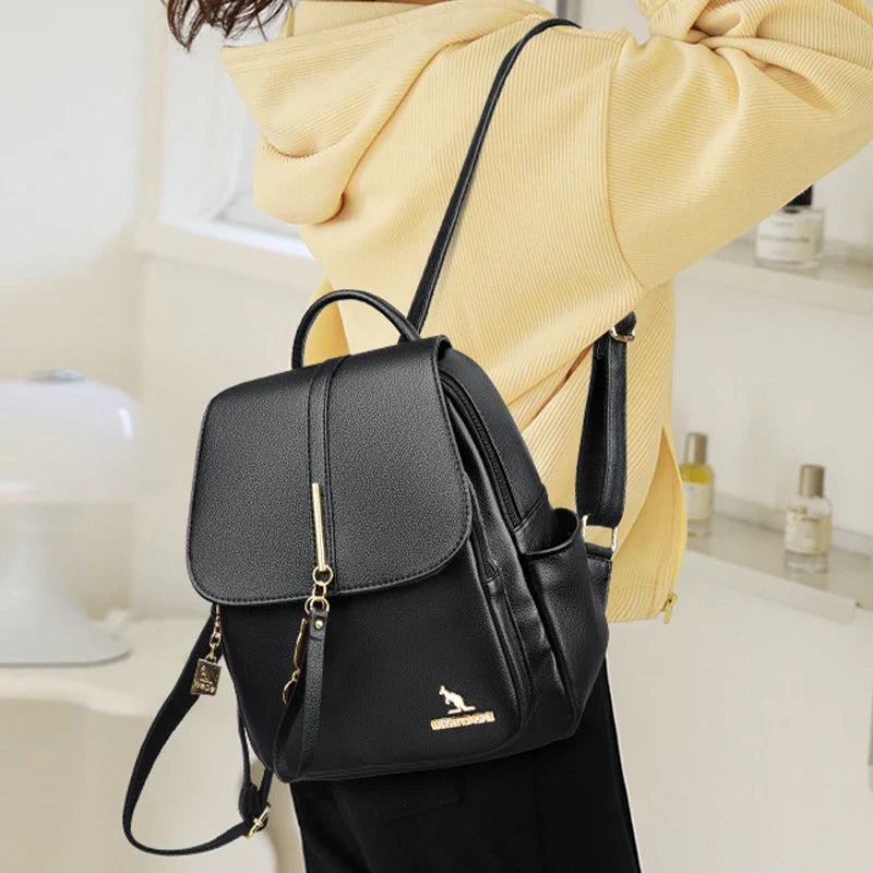 Mochila Feminina Legítimo Couro - Velia