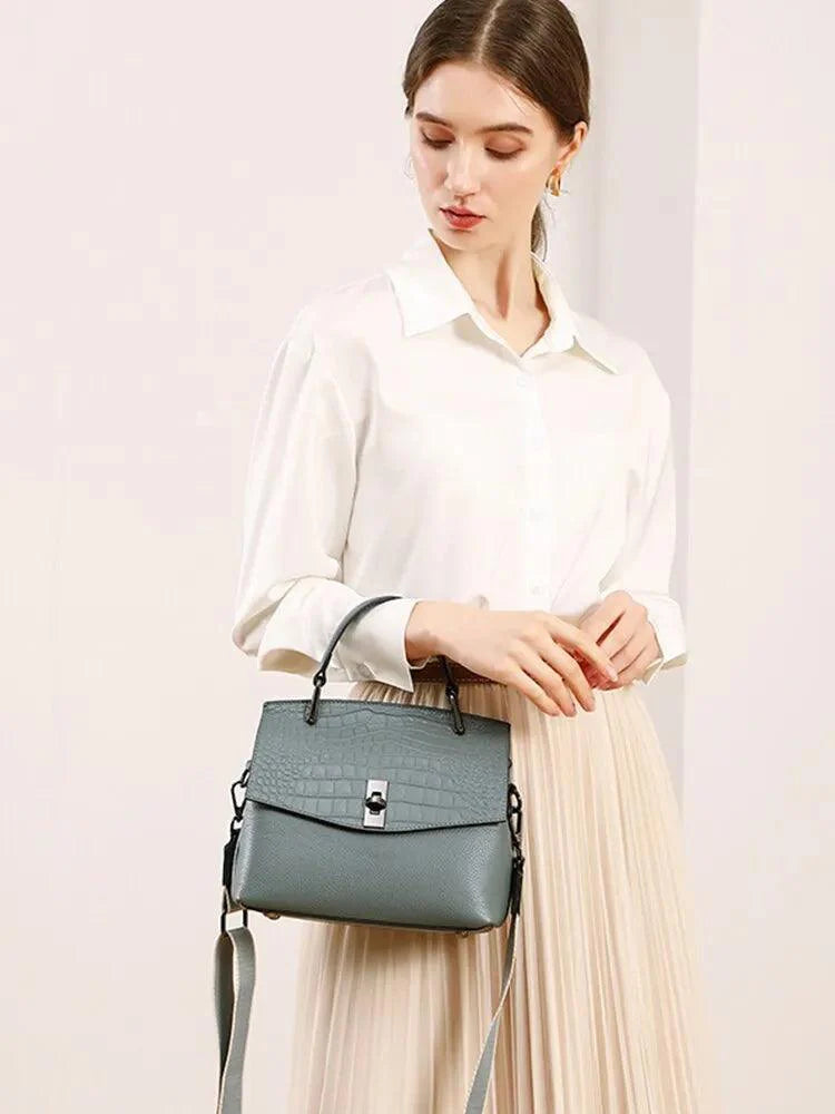 Bolsa Legítimo Couro - Volturi