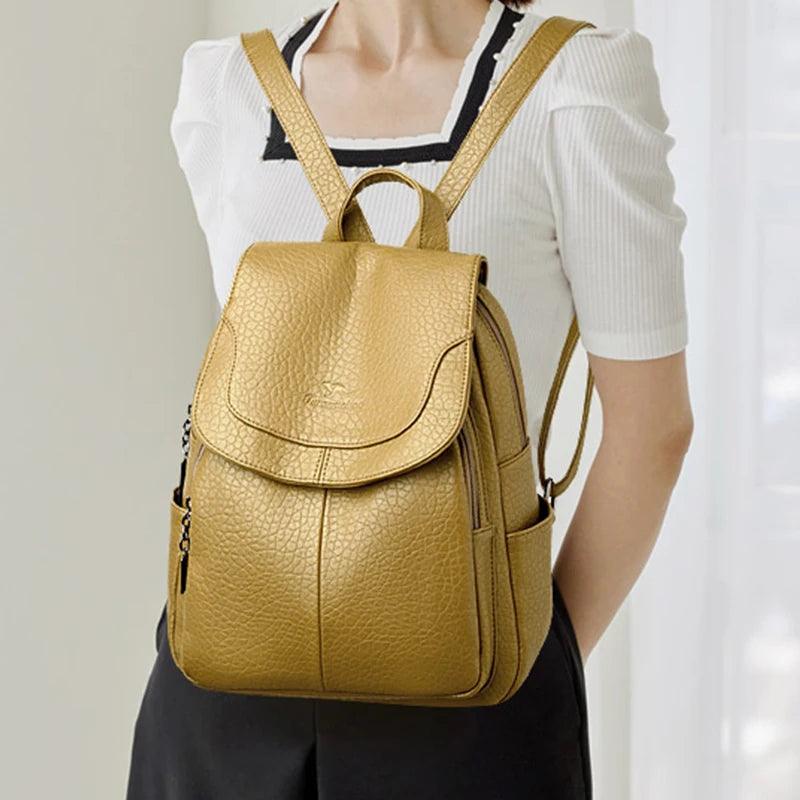 Mochila Feminina Legítimo Couro - Camila