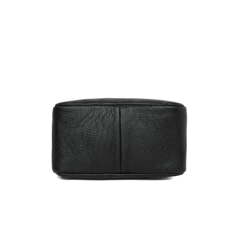 Bolsa Feminina em Couro - Mirabel