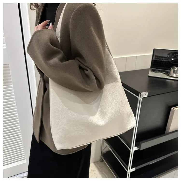 Bolsa Legítimo Couro - Zafira