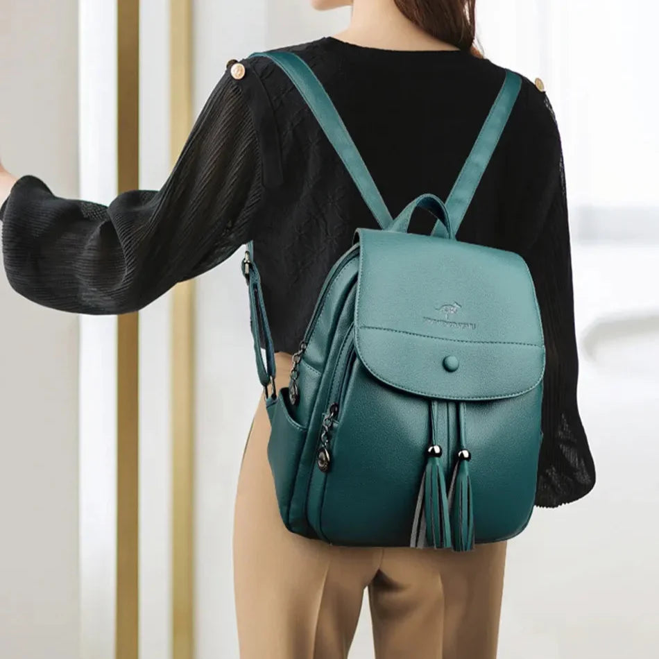 Mochila Feminina Legítimo Couro - Quiss