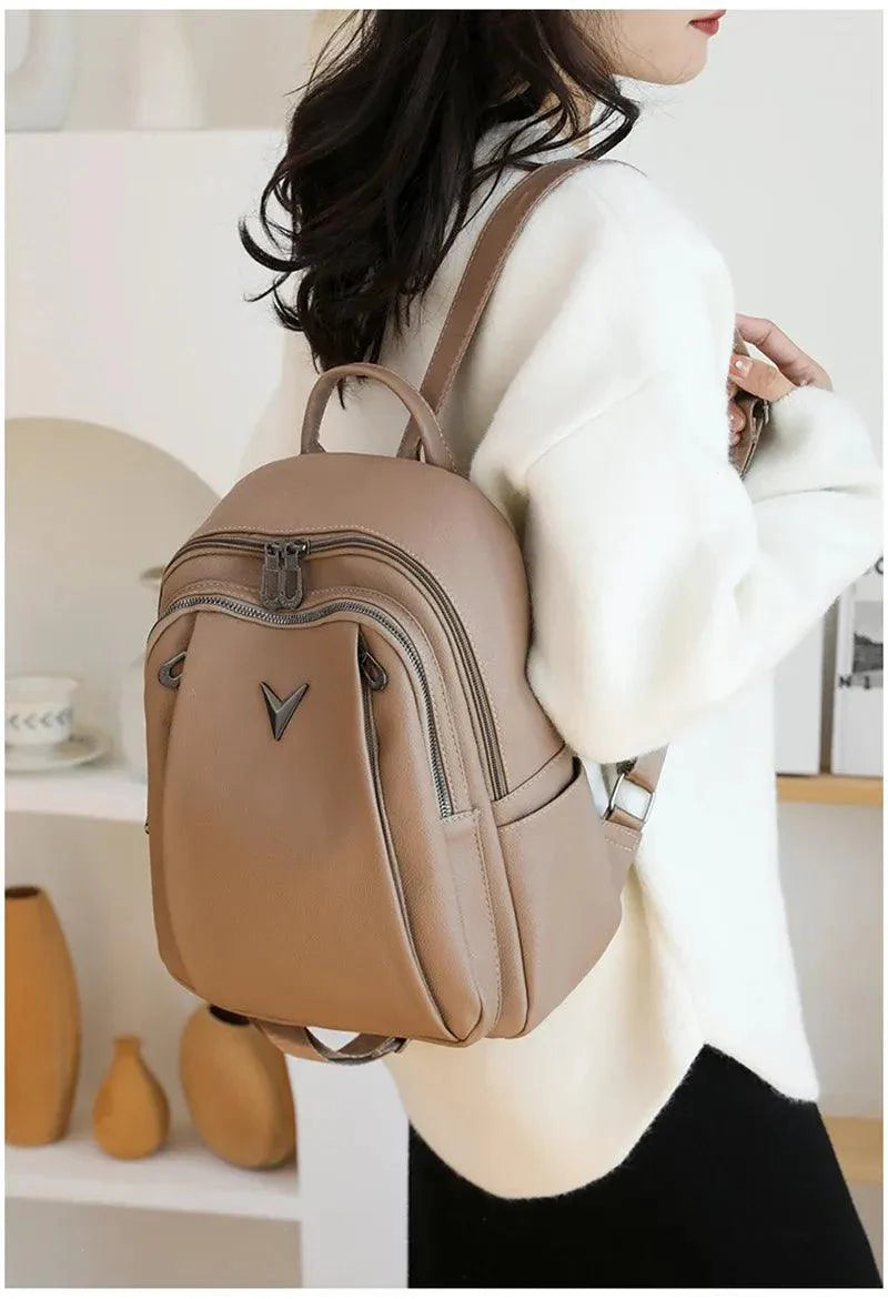 Mochila Feminina Legítimo Couro - V