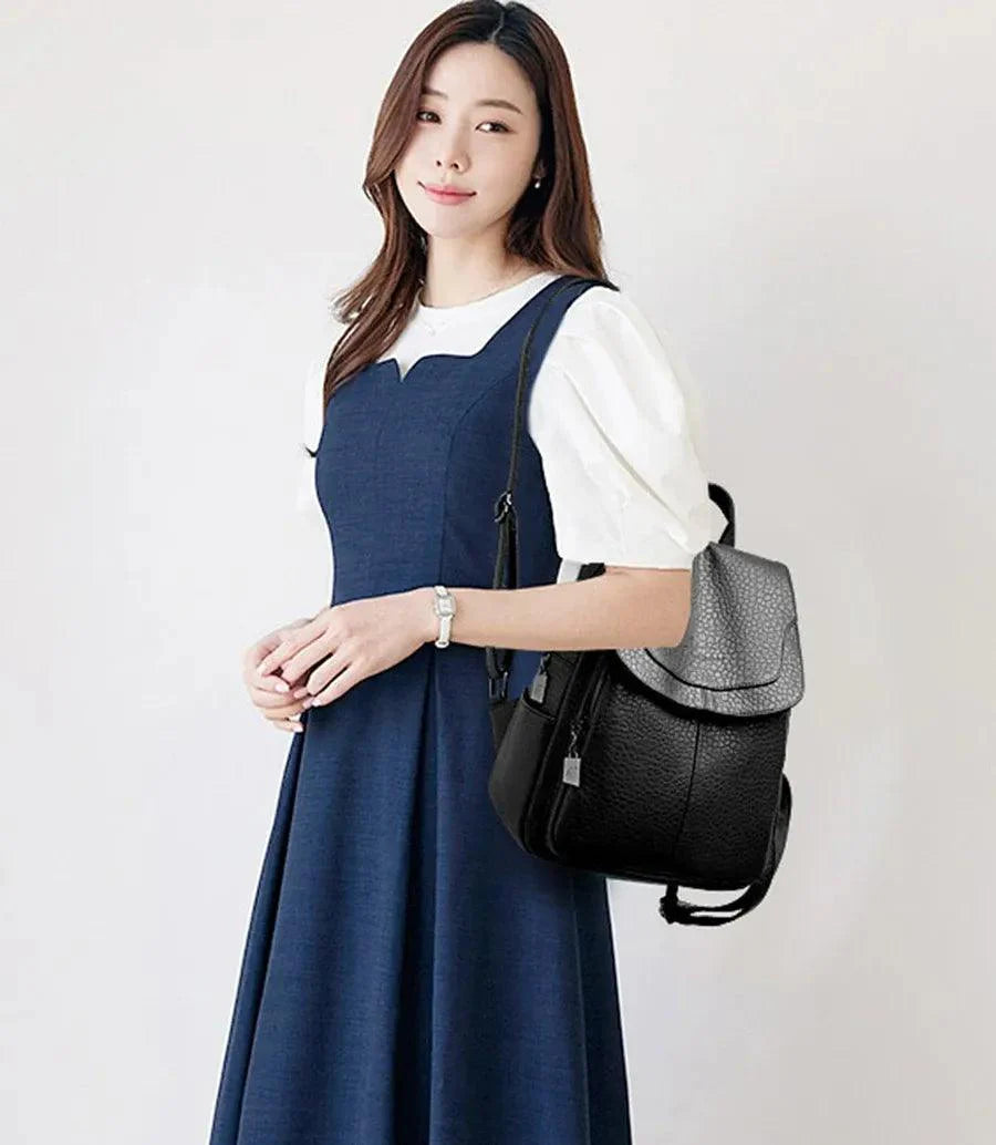 Mochila Feminina Legítimo Couro - Camila