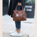 Bolsa Legítimo Couro - Lia