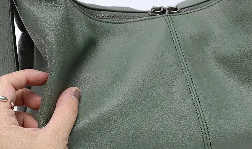 Bolsa Tipo Carteiro Legítimo Couro - Agatha